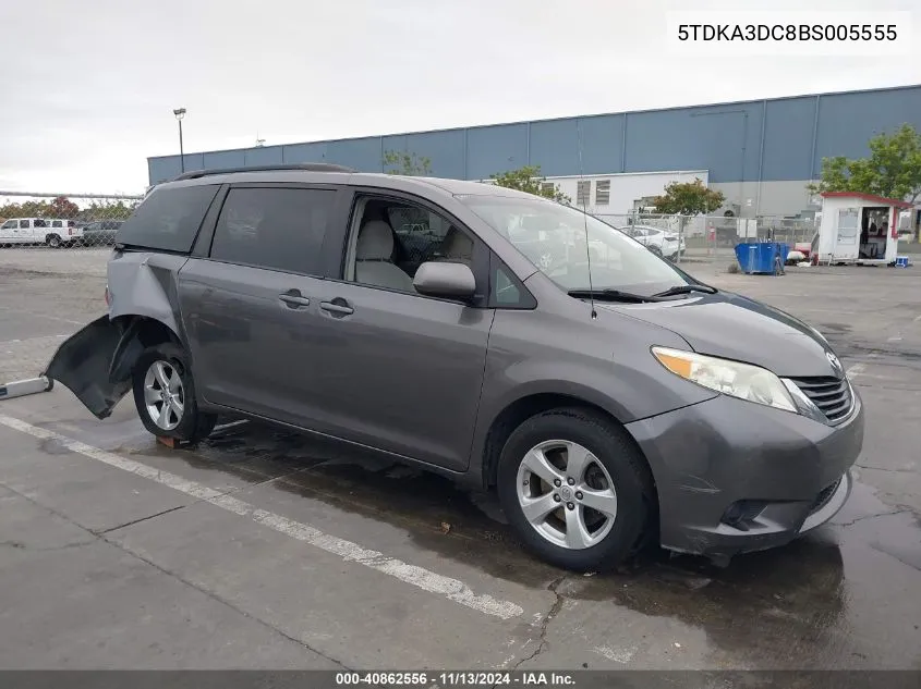 2011 Toyota Sienna Le VIN: 5TDKA3DC8BS005555 Lot: 40862556