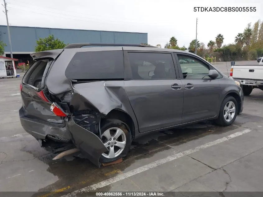 2011 Toyota Sienna Le VIN: 5TDKA3DC8BS005555 Lot: 40862556