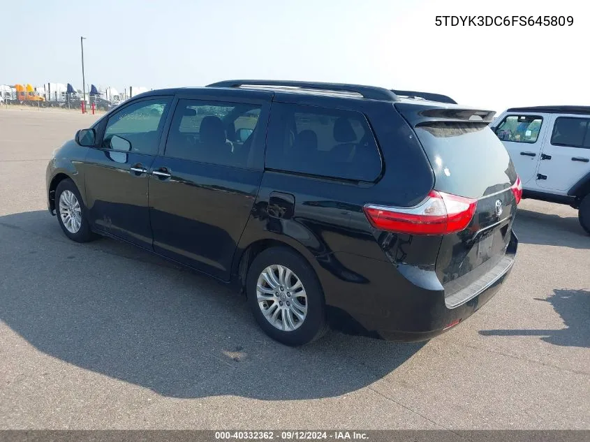 5TDYK3DC6FS645809 2015 Toyota Sienna Xle 8 Passenger