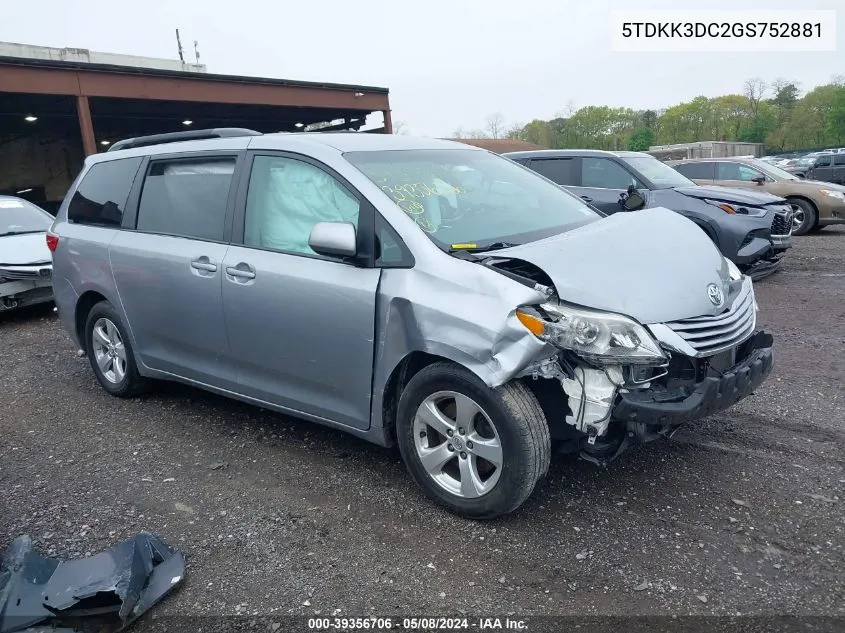 5TDKK3DC2GS752881 2016 Toyota Sienna Le 7 Passenger