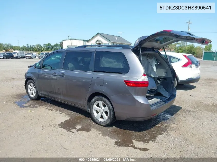 2017 Toyota Sienna Le 8 Passenger VIN: 5TDKZ3DC3HS890541 Lot: 40295621