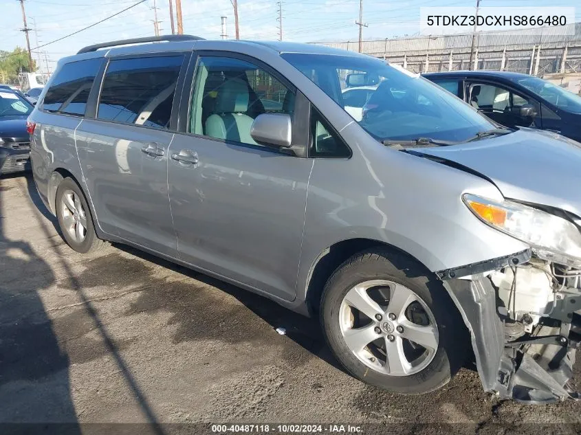 2017 Toyota Sienna Le 8 Passenger VIN: 5TDKZ3DCXHS866480 Lot: 40487118