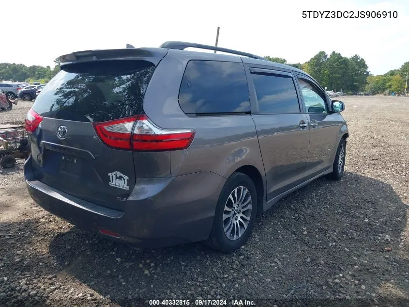 5TDYZ3DC2JS906910 2018 Toyota Sienna Xle 8 Passenger