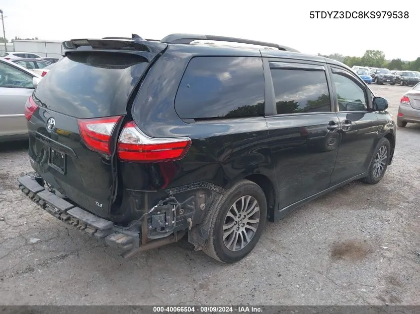 5TDYZ3DC8KS979538 2019 Toyota Sienna Xle 8 Passenger