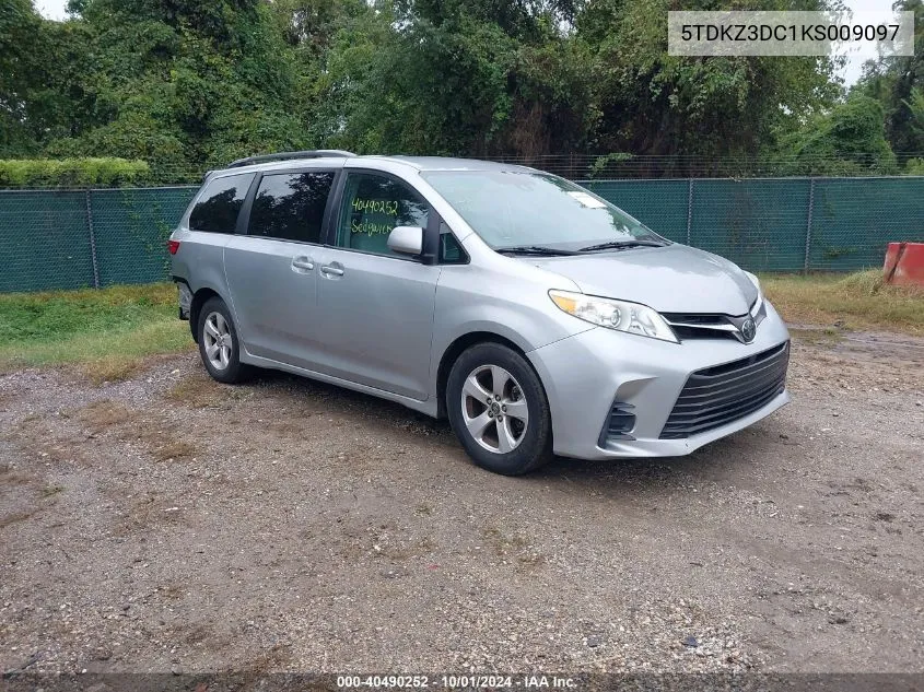 5TDKZ3DC1KS009097 2019 Toyota Sienna Le 8 Passenger