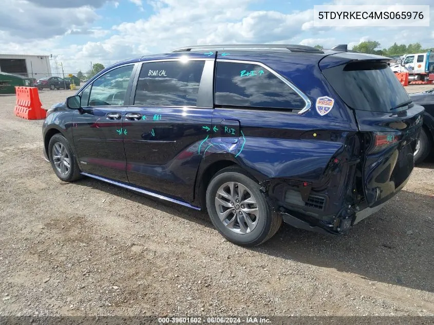 2021 Toyota Sienna Xle VIN: 5TDYRKEC4MS065976 Lot: 39601602