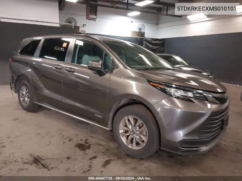 2021 Toyota Sienna Le VIN: 5TDKRKECXMS010101 Lot: 40447735