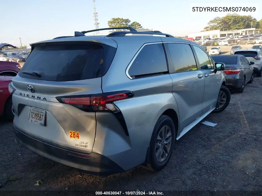 2021 Toyota Sienna Xle VIN: 5TDYRKEC5MS074069 Lot: 40530047