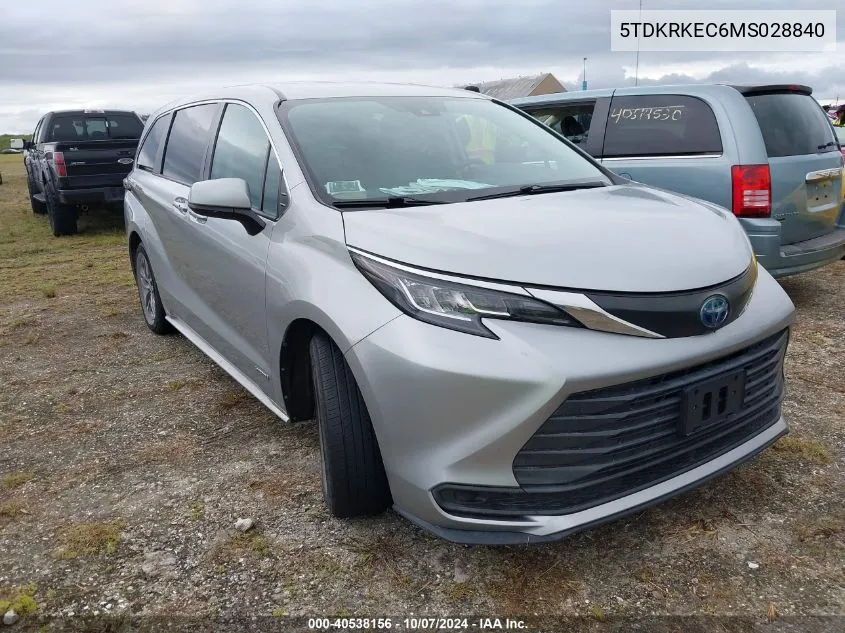 5TDKRKEC6MS028840 2021 Toyota Sienna Le