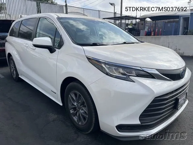 2021 Toyota Sienna Le VIN: 5TDKRKEC7MS037692 Lot: 40625881