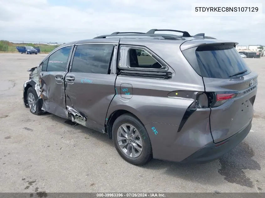 5TDYRKEC8NS107129 2022 Toyota Sienna Xle