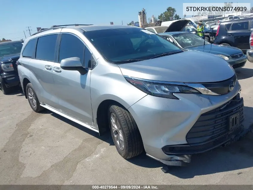 2022 Toyota Sienna Le VIN: 5TDKRKEC0NS074939 Lot: 40279544