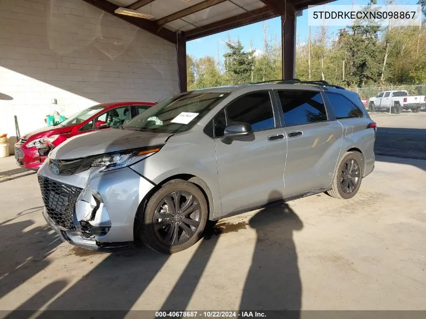 2022 Toyota Sienna Xse VIN: 5TDDRKECXNS098867 Lot: 40678687