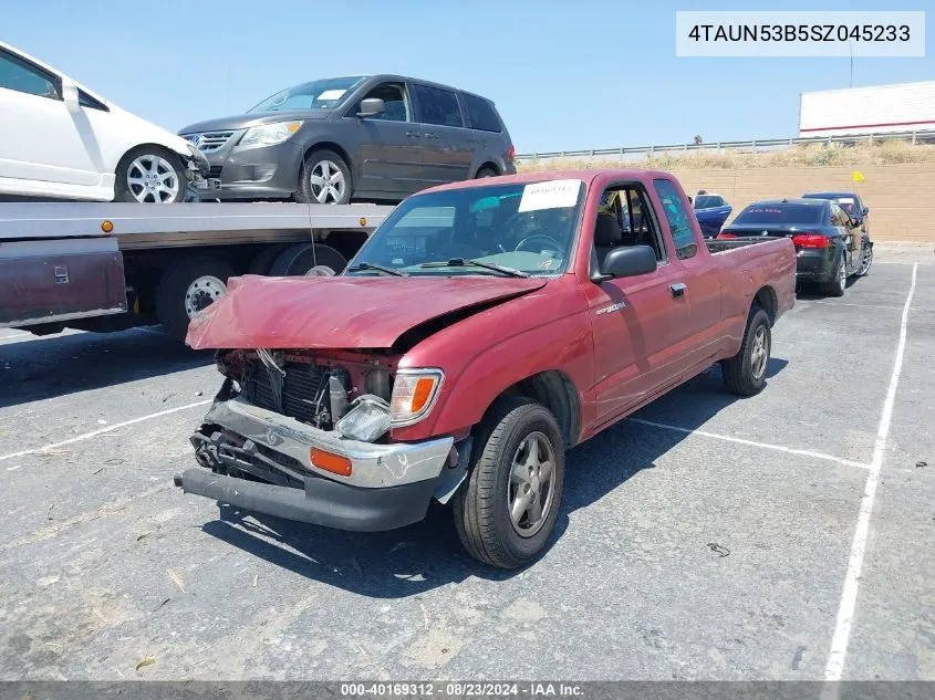 1995 Toyota Tacoma Xtracab VIN: 4TAUN53B5SZ045233 Lot: 40169312