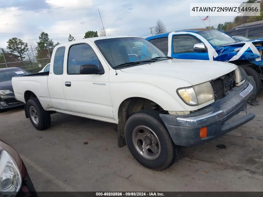 1998 Toyota Tacoma Base V6 VIN: 4TAWN72N9WZ144966 Lot: 40232024