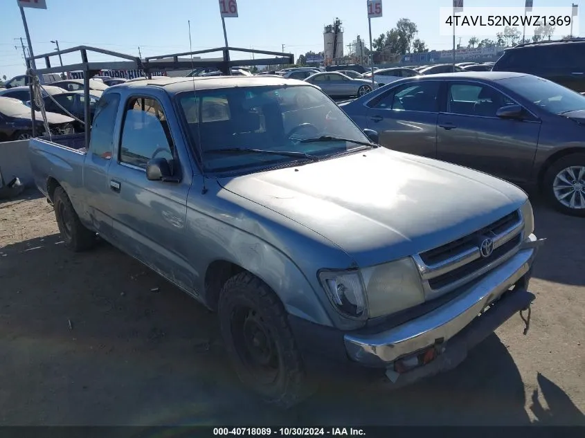 1998 Toyota Tacoma VIN: 4TAVL52N2WZ1369 Lot: 40718089