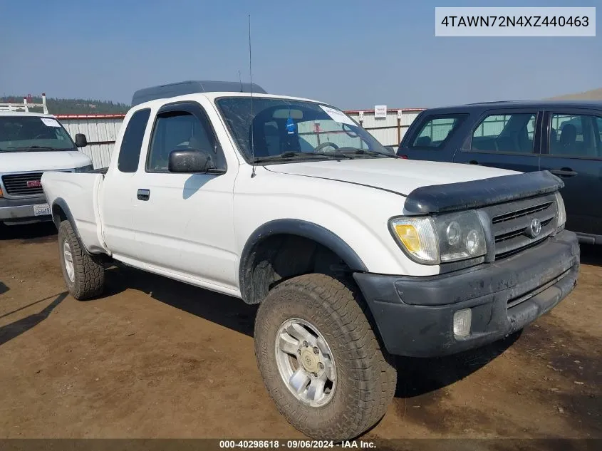 1999 Toyota Tacoma VIN: 4TAWN72N4XZ440463 Lot: 40298618