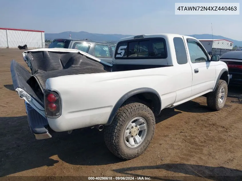 1999 Toyota Tacoma VIN: 4TAWN72N4XZ440463 Lot: 40298618