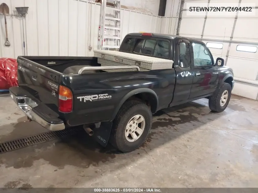 2000 Toyota Tacoma Base V6 VIN: 5TEWN72N7YZ694422 Lot: 38883625