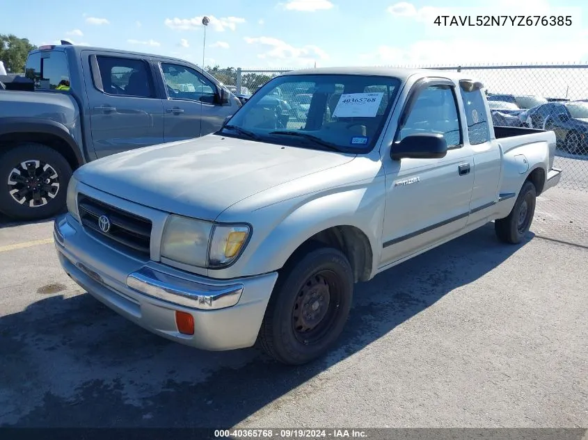 2000 Toyota Tacoma VIN: 4TAVL52N7YZ676385 Lot: 40365768