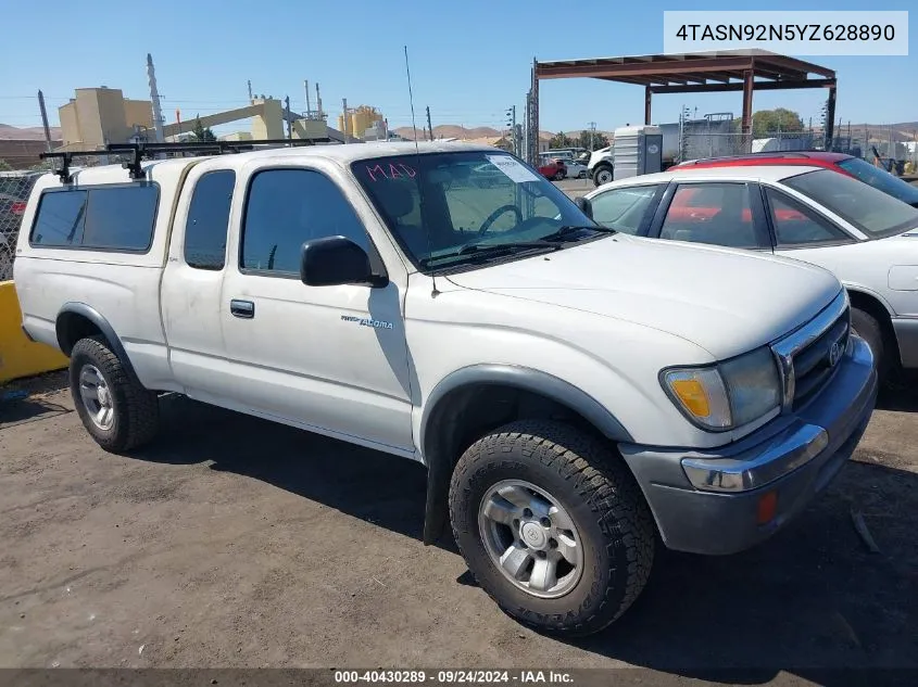 2000 Toyota Tacoma Prerunner V6 VIN: 4TASN92N5YZ628890 Lot: 40430289