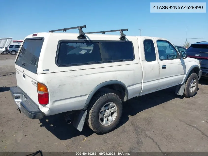 2000 Toyota Tacoma Prerunner V6 VIN: 4TASN92N5YZ628890 Lot: 40430289