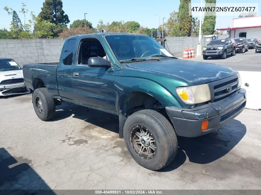 2000 Toyota Tacoma Base V6 VIN: 4TAWN72N5YZ607477 Lot: 40499931