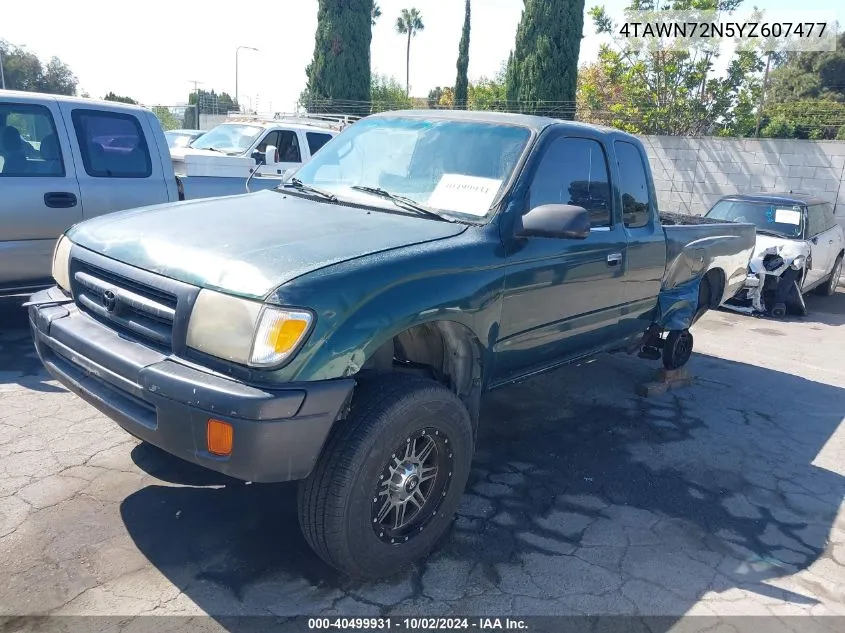 2000 Toyota Tacoma Base V6 VIN: 4TAWN72N5YZ607477 Lot: 40499931