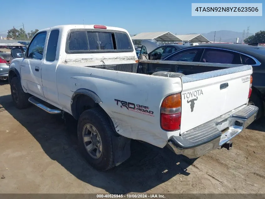 2000 Toyota Tacoma Prerunner V6 VIN: 4TASN92N8YZ623506 Lot: 40525945