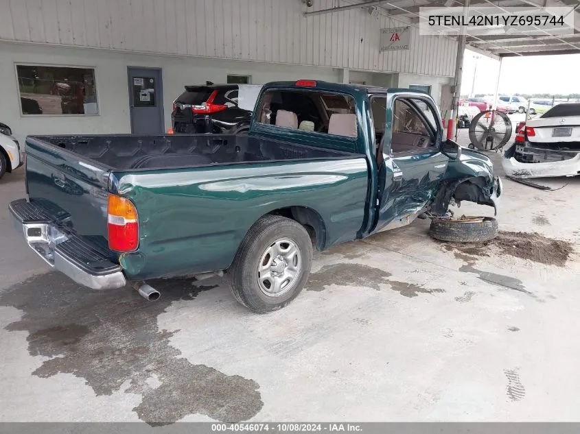 2000 Toyota Tacoma VIN: 5TENL42N1YZ695744 Lot: 40546074