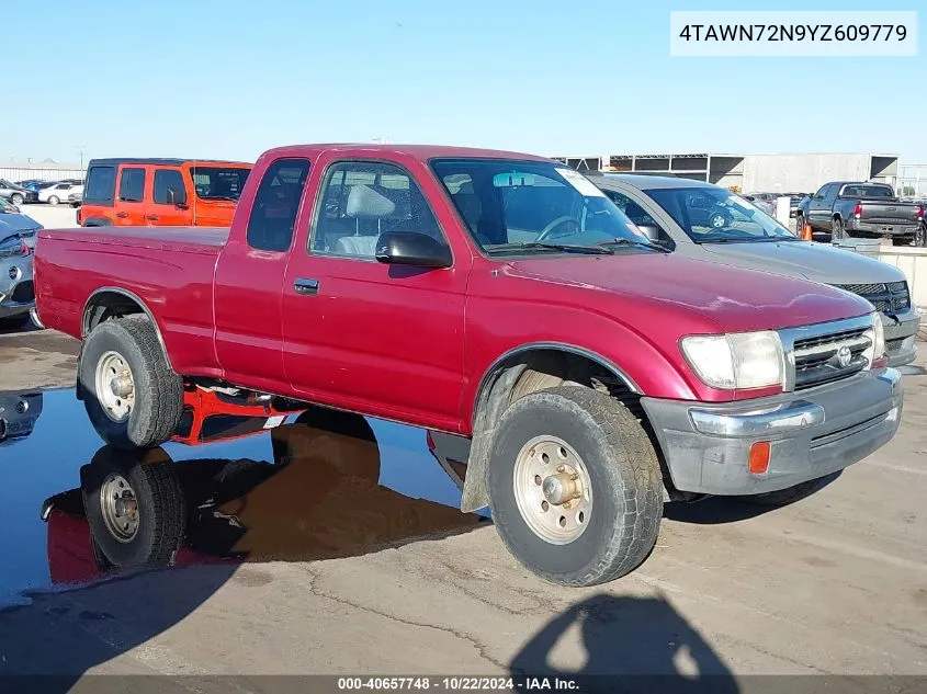 2000 Toyota Tacoma Base V6 VIN: 4TAWN72N9YZ609779 Lot: 40657748