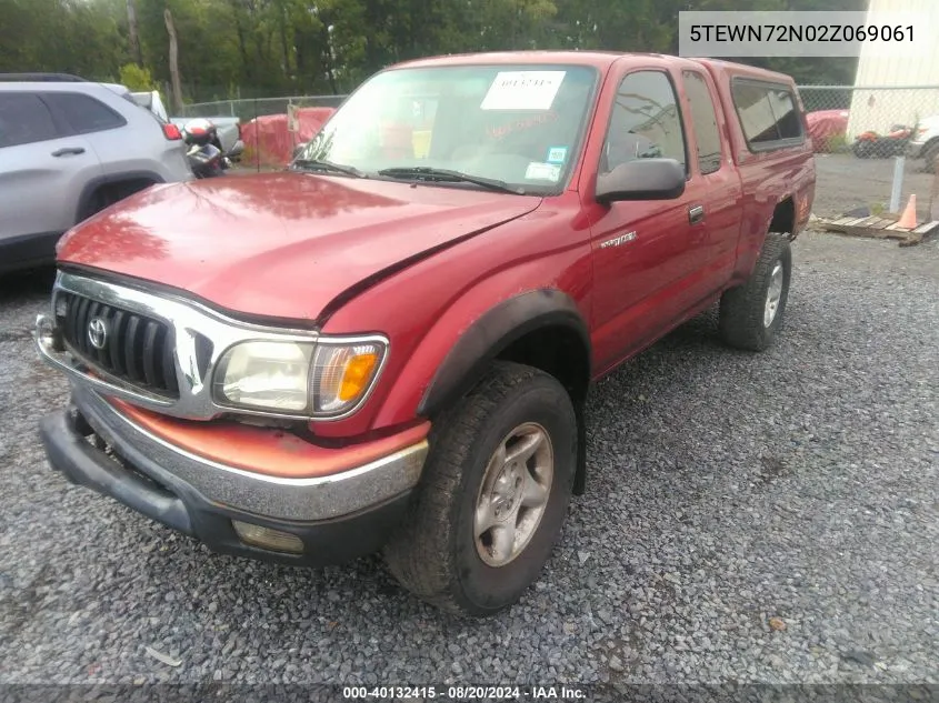 2002 Toyota Tacoma Base V6 VIN: 5TEWN72N02Z069061 Lot: 40132415