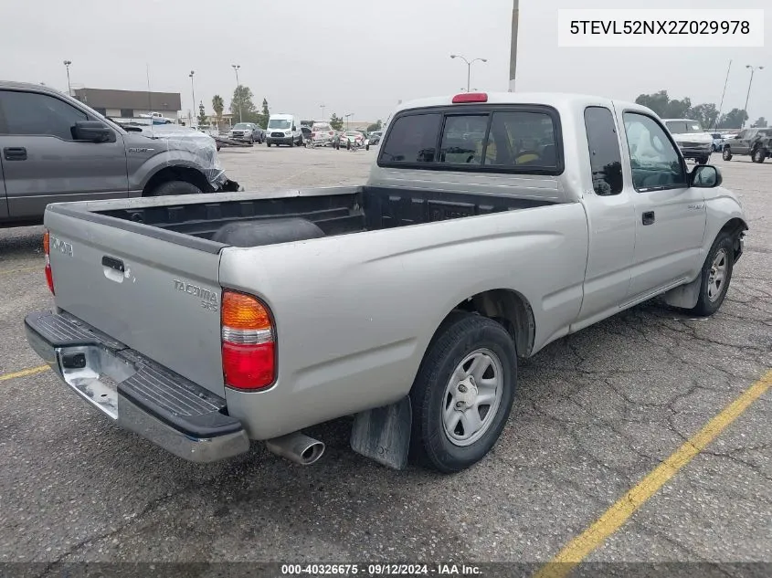 2002 Toyota Tacoma VIN: 5TEVL52NX2Z029978 Lot: 40644412