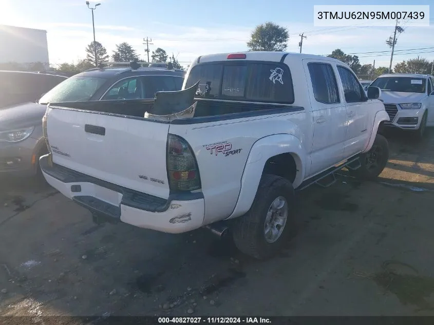 2005 Toyota Tacoma Double Cab Prerunner VIN: 3TMJU62N95M007439 Lot: 40827027