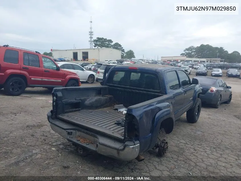 2007 Toyota Tacoma Prerunner V6 VIN: 3TMJU62N97M029850 Lot: 40306444