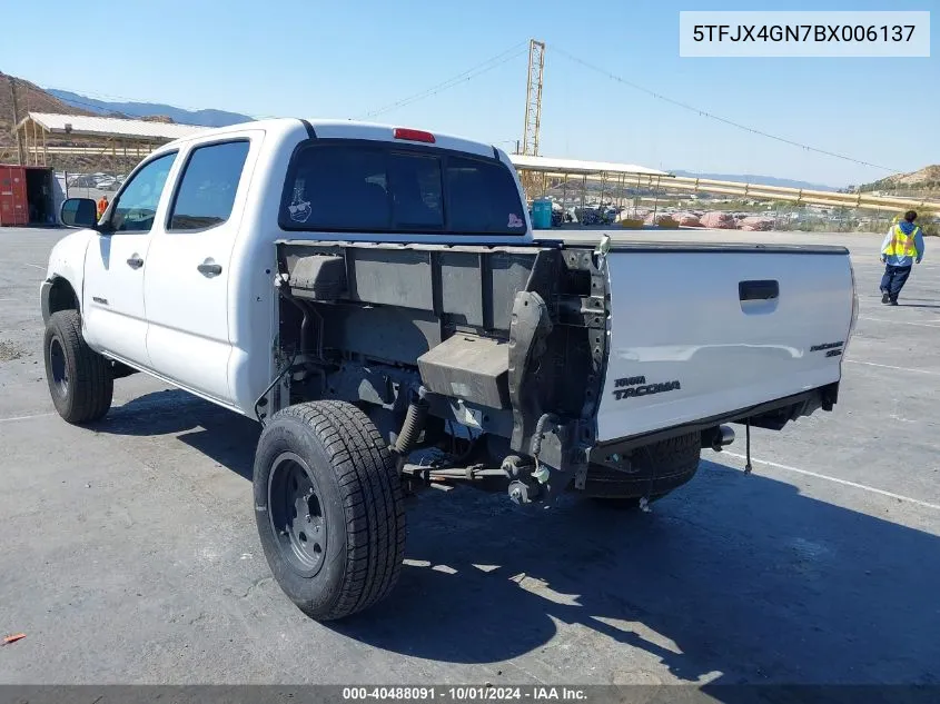 2011 Toyota Tacoma Prerunner VIN: 5TFJX4GN7BX006137 Lot: 40488091