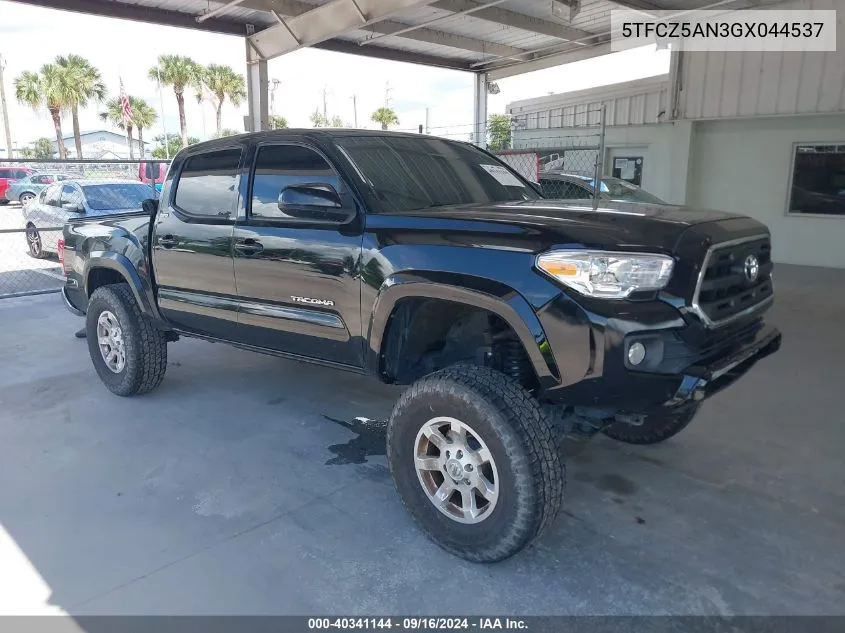 2016 Toyota Tacoma Dbl Cab/Sr/Sr5/Trd Spt/Or VIN: 5TFCZ5AN3GX044537 Lot: 40341144