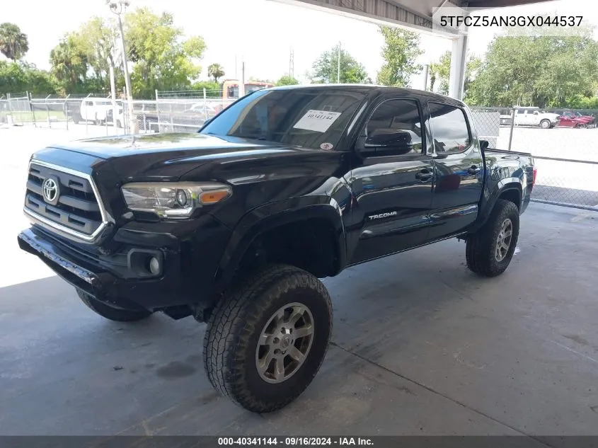 5TFCZ5AN3GX044537 2016 Toyota Tacoma Dbl Cab/Sr/Sr5/Trd Spt/Or