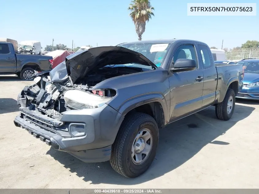 2017 Toyota Tacoma Sr VIN: 5TFRX5GN7HX075623 Lot: 40439618