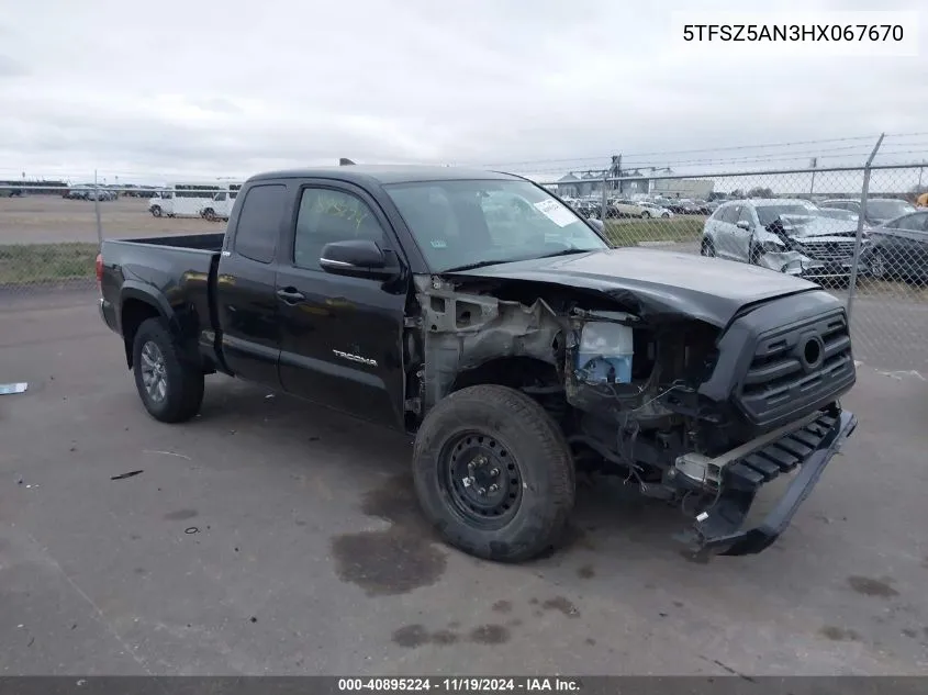 2017 Toyota Tacoma Sr5 V6 VIN: 5TFSZ5AN3HX067670 Lot: 40895224