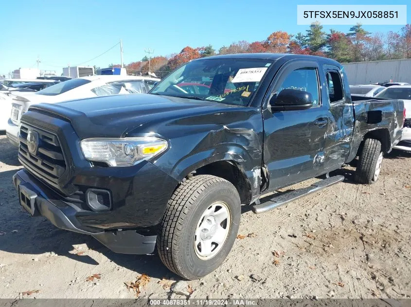 2018 Toyota Tacoma Sr VIN: 5TFSX5EN9JX058851 Lot: 40878351