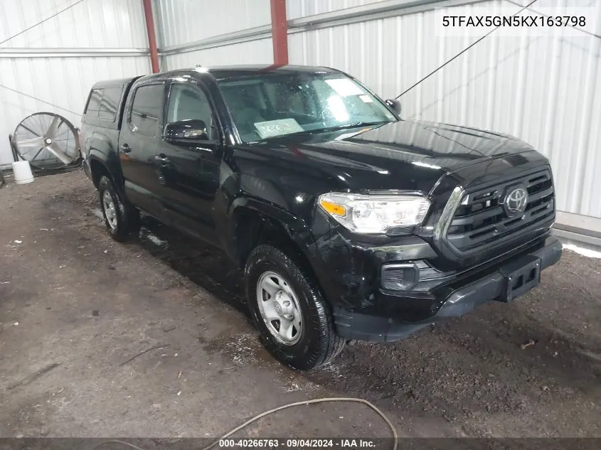 2019 Toyota Tacoma Sr VIN: 5TFAX5GN5KX163798 Lot: 40266763