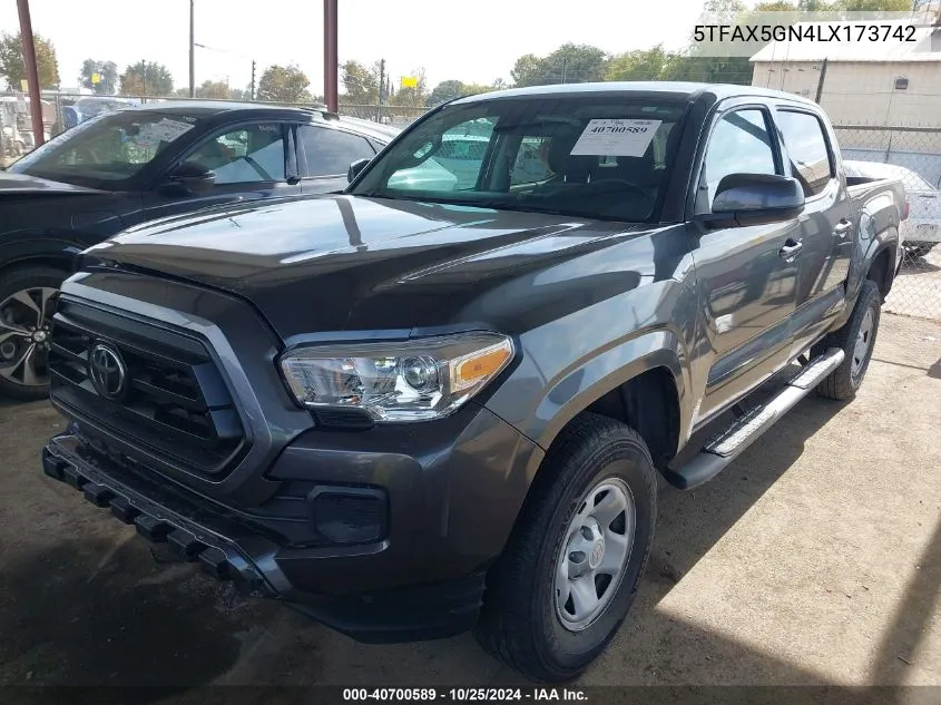 2020 Toyota Tacoma Sr VIN: 5TFAX5GN4LX173742 Lot: 40700589