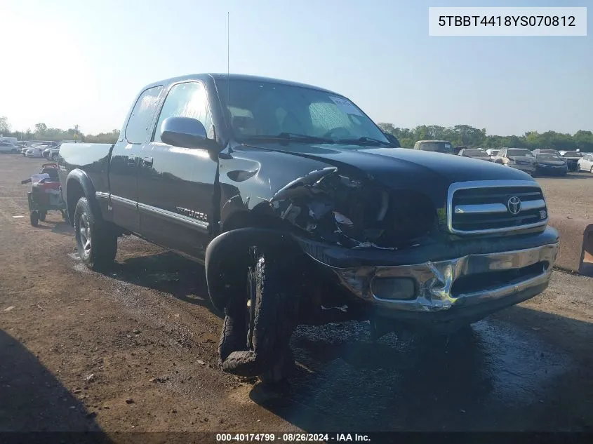 2000 Toyota Tundra Sr5 V8 VIN: 5TBBT4418YS070812 Lot: 40174799