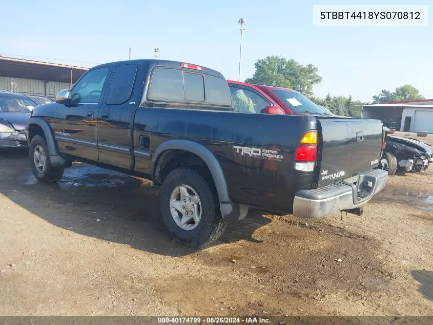 2000 Toyota Tundra Sr5 V8 VIN: 5TBBT4418YS070812 Lot: 40174799