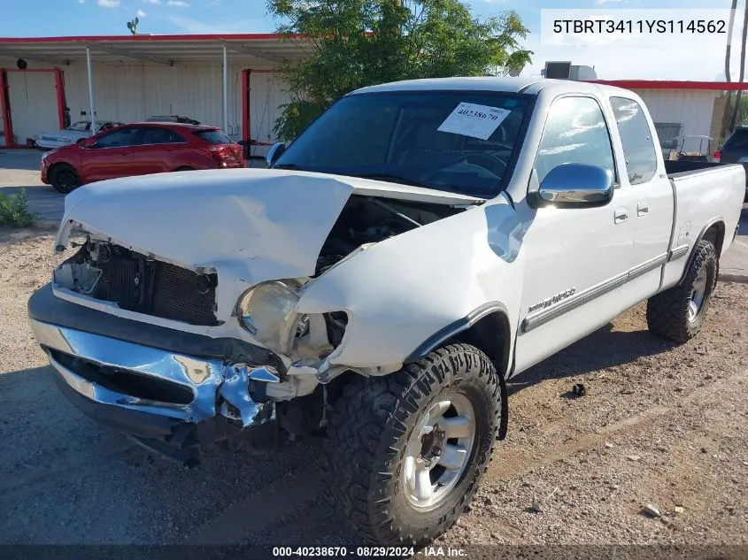 2000 Toyota Tundra Sr5 V8 VIN: 5TBRT3411YS114562 Lot: 40238670