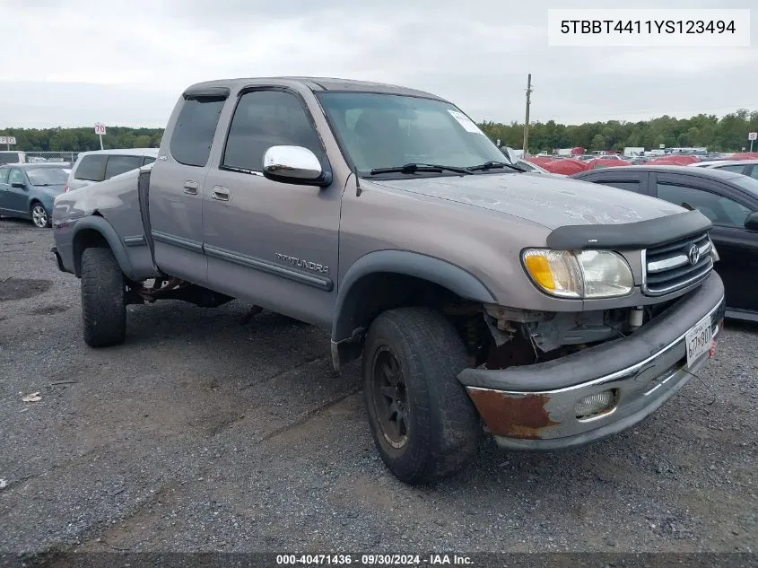 2000 Toyota Tundra Sr5 V8 VIN: 5TBBT4411YS123494 Lot: 40471436