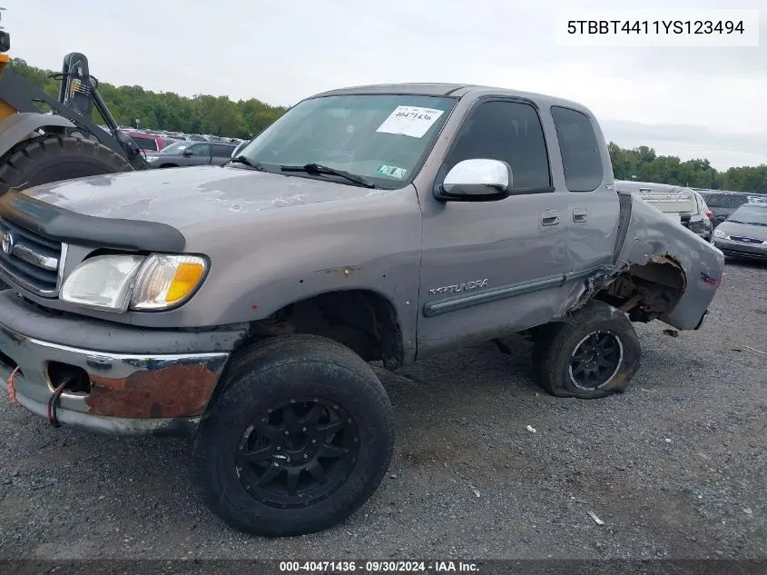 2000 Toyota Tundra Sr5 V8 VIN: 5TBBT4411YS123494 Lot: 40471436