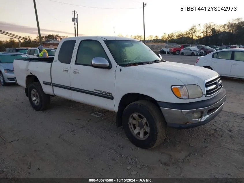 2000 Toyota Tundra Sr5 V8 VIN: 5TBBT4412YS042973 Lot: 40574500