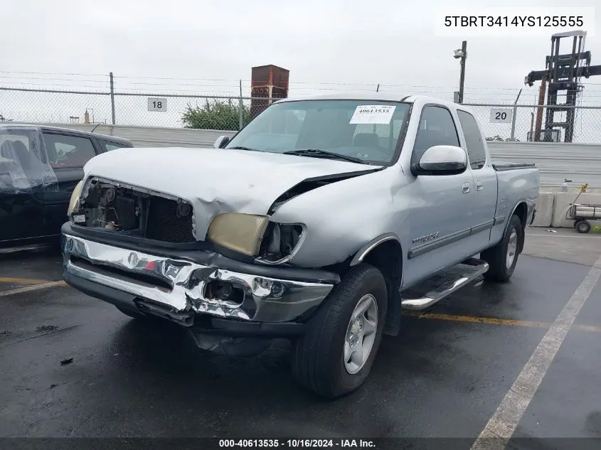 2000 Toyota Tundra Sr5 V8 VIN: 5TBRT3414YS125555 Lot: 40613535